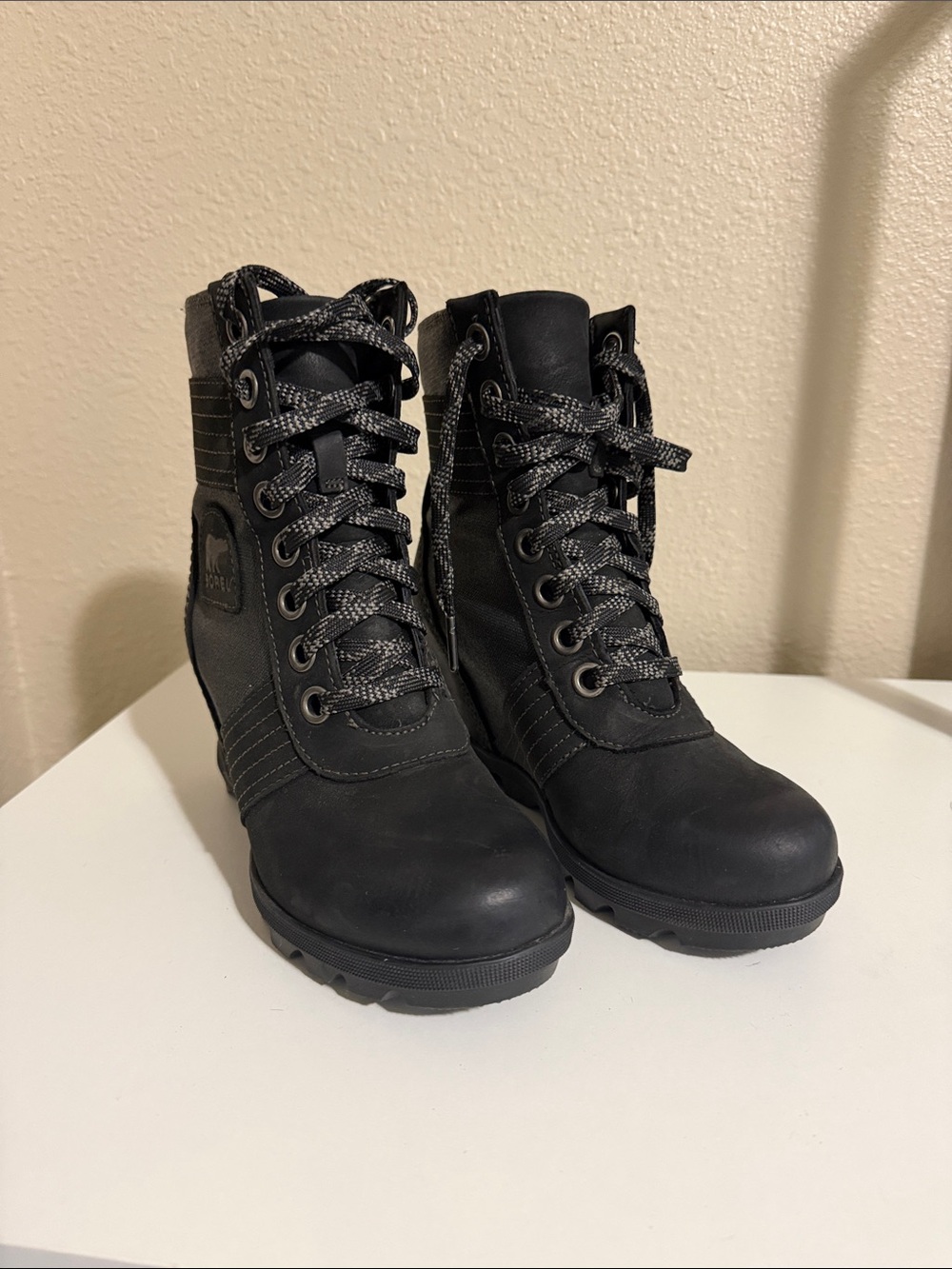 Sorel Women's Black Lace-Up Ankle Boots